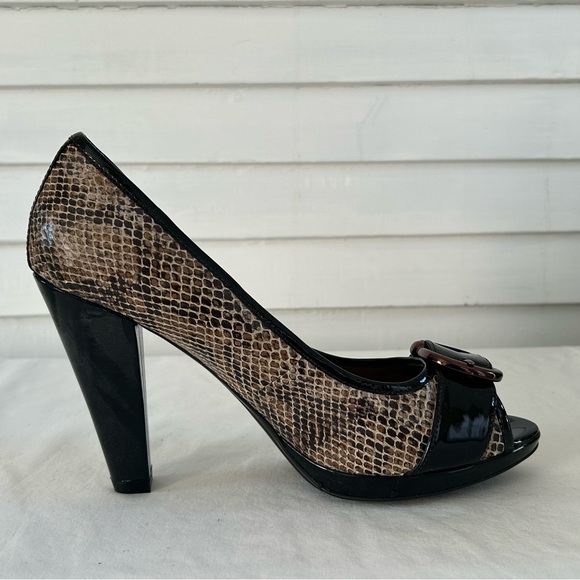 Isola Brown Patent Leather Snakeskin Peep Toe Pumps Sz 10 - Picture 1 of 12